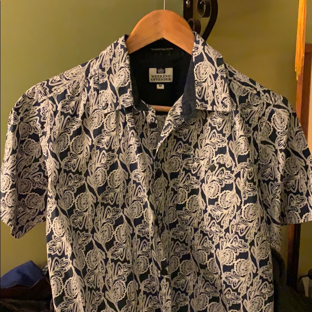 Short sleeve Weekend Offender button up